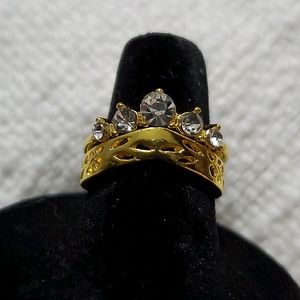 NWOT Stacked Gold Ring Set